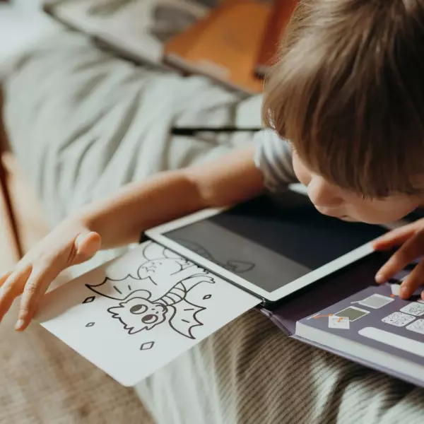Tablette à dessin avec calque : océans et pirates – Image 4